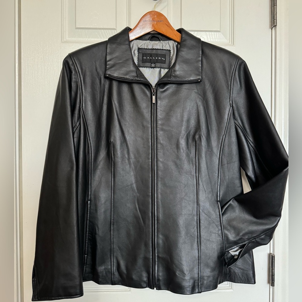 Gallery Genuine Leather Jacket Like New Size Large Excellent Condition